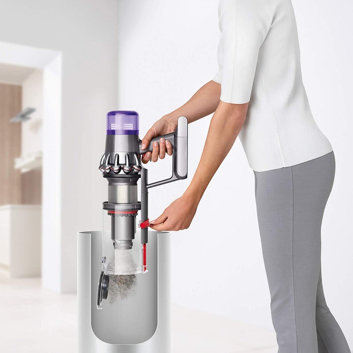 Dyson V11 220 volts Torque Drive Cordless Stick Vacuum 220v 240 volt 50 hz v11 - 220 - Electronics