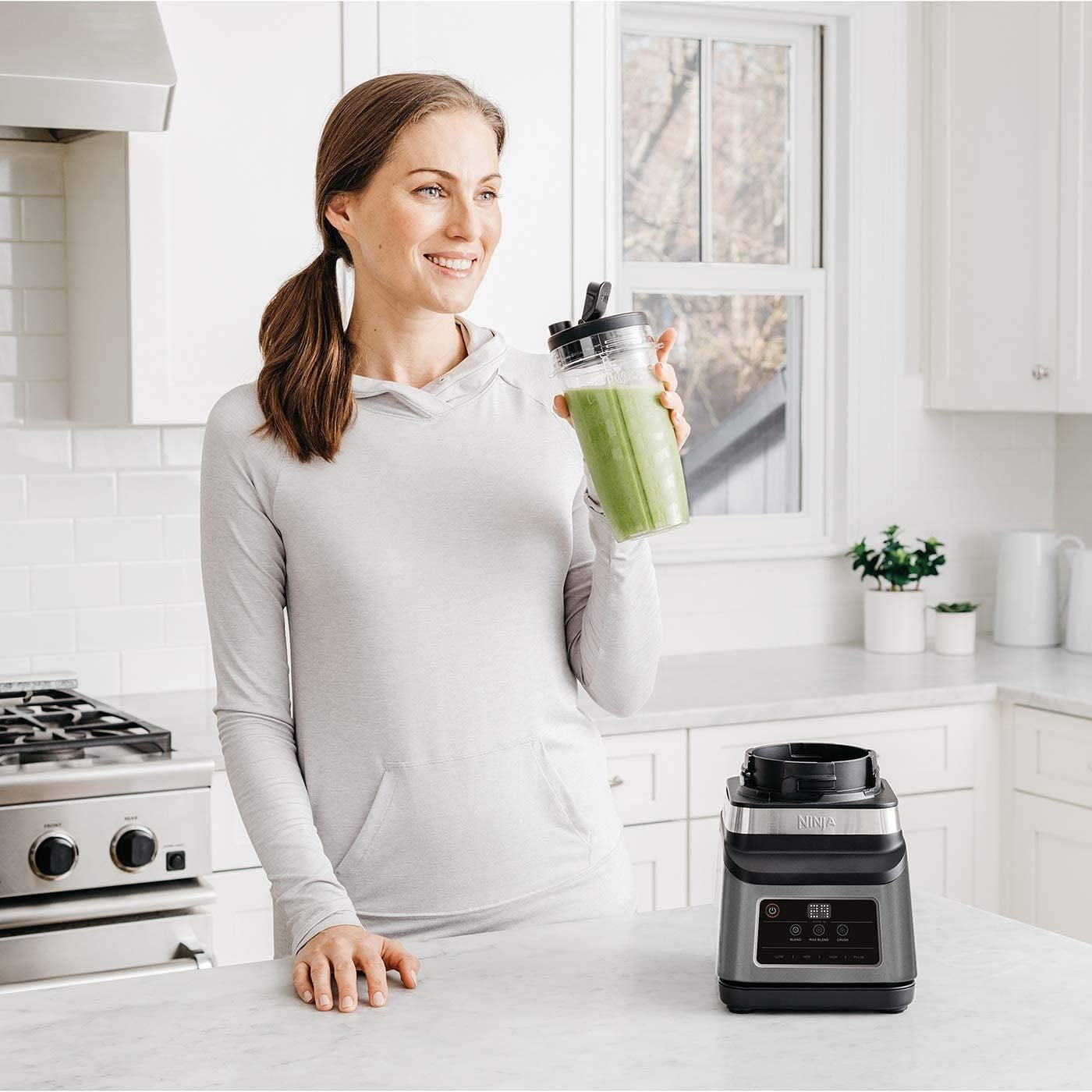 Ninja 220 volts Blender plus Personal Blender BN750 220v 240 volts 2 in 1 - 220 - Electronics