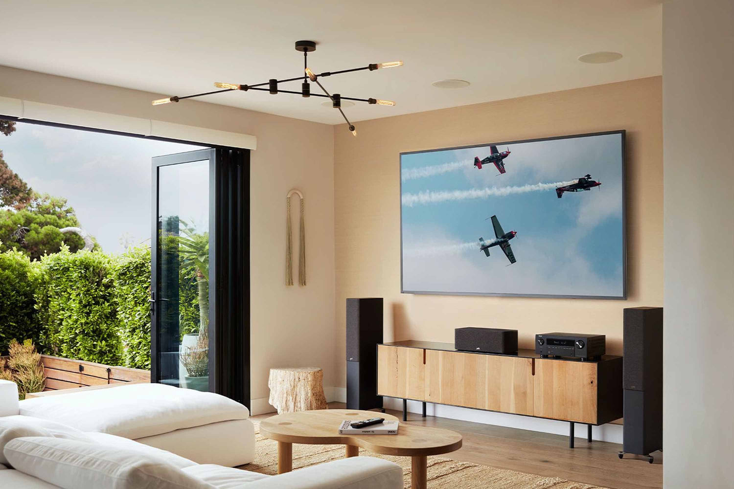 220 Volt Denon Audio/Video Receivers - 220-Electronics