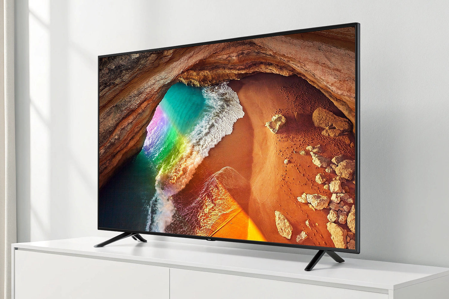 Samsung QE82Q60 82" Multisystem UHD QLED Smart TV Review - 220-Electronics