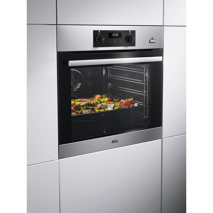 AEG 220 volts built in oven wall oven builtin 220v 240 volt 50 hz wall oven - 220 - Electronics