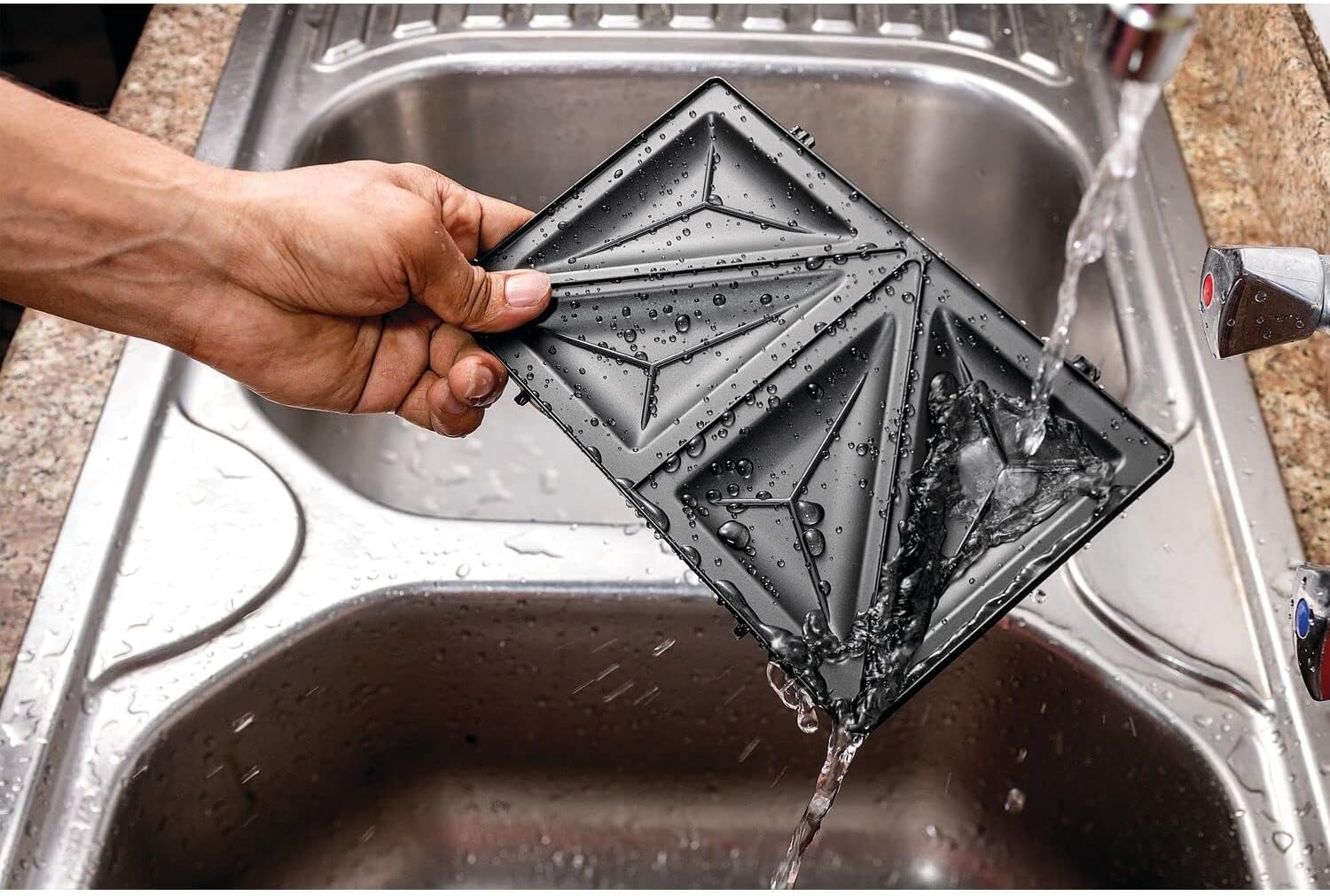 Black and Decker 220 volt grill and sandwich maker 2 in 1 220v 240 volts ts2120 - 220v volt electronics