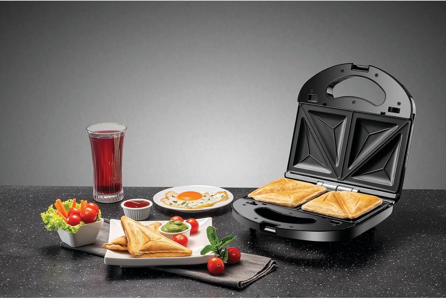 Black and Decker 220 volt grill and sandwich maker 2 in 1 220v 240 volts ts2120 - 220v volt electronics