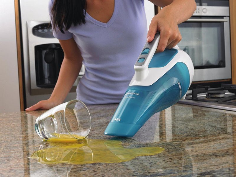 Black and Decker WD9610 - B5 Wet and Dry Handheld Vacuum 220 240 Volts - 220 - Electronics