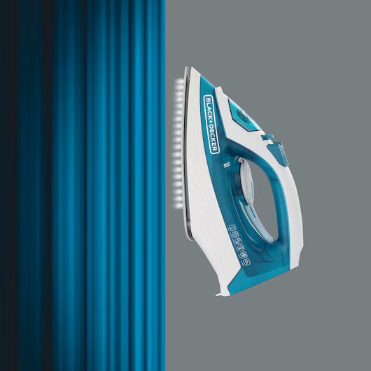Black & Decker X1575 220 volt Steam Iron 1600 Watts 220 v 240 volts 50 hz - 220 - Electronics