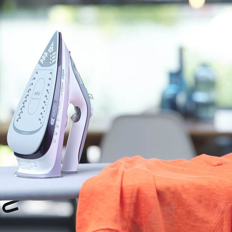 Braun SI5037VI 2700 Watts TexStyle 5 Steam Iron Violet 220 v 240 volt 50 hz - 220 - Electronics