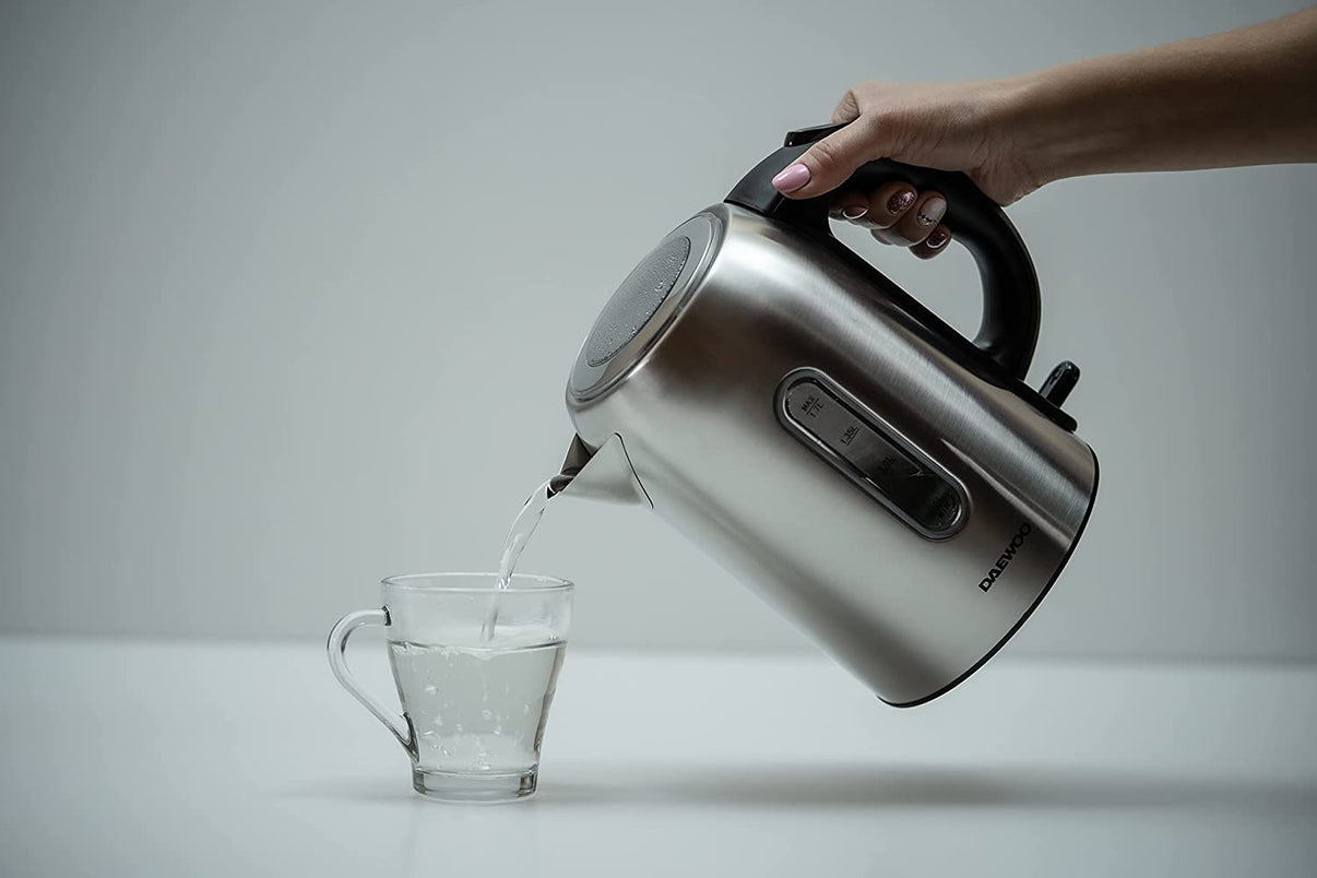 Daewoo DEK1237 Stainless Steel 1.7 liter Cordless Jug Kettle 220 v 240 volt 50 hz - 220 - Electronics