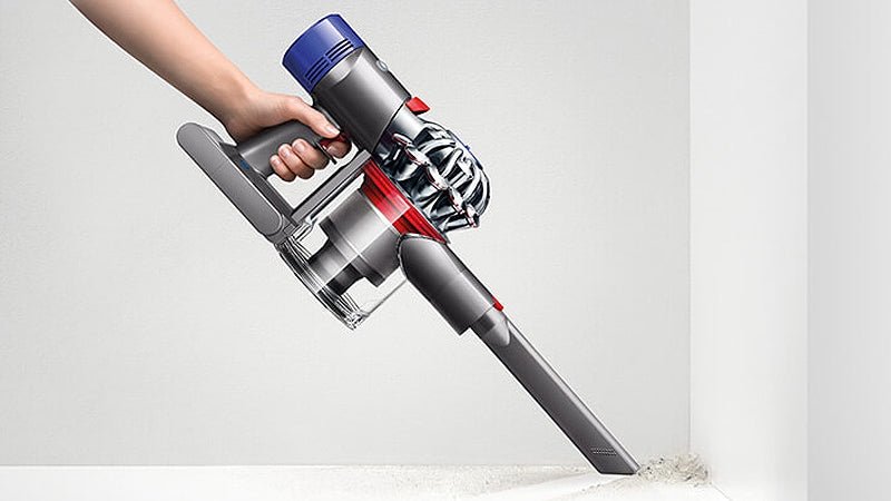 Dyson 220 volt V8 Animal Handheld Cordless Vacuum cleaner 220v 240 volts 50 hz - 220 - Electronics