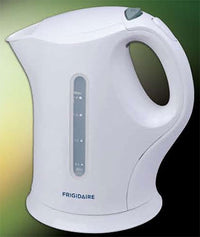 Frigidaire FD2126 220 Volts Cordless White Kettle 220-240 Volts