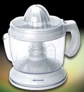 Frigidaire FD5161 220 Volts 1 Liter Capacity 30 Watts Citrus Juicer