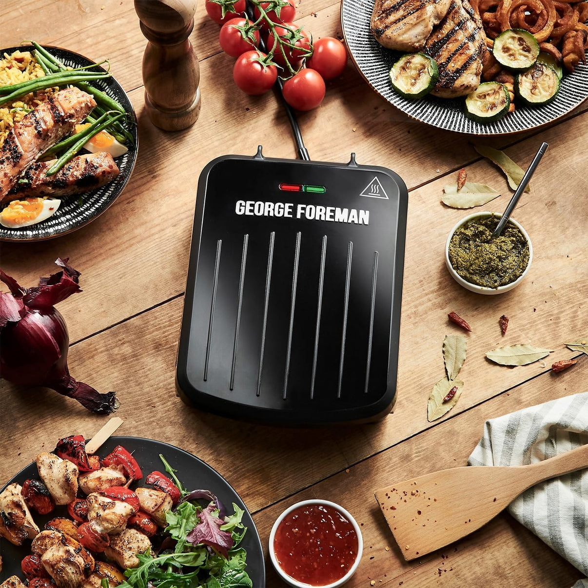 GEORGE FORMAN small 220v Grill 25800 Small size 220 volt - 220v volt electronics
