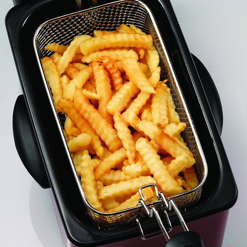 Morphy Richards Accents Deep Fryer 220 240 volts, Red - (45083 - 00) - 220v volt electronics