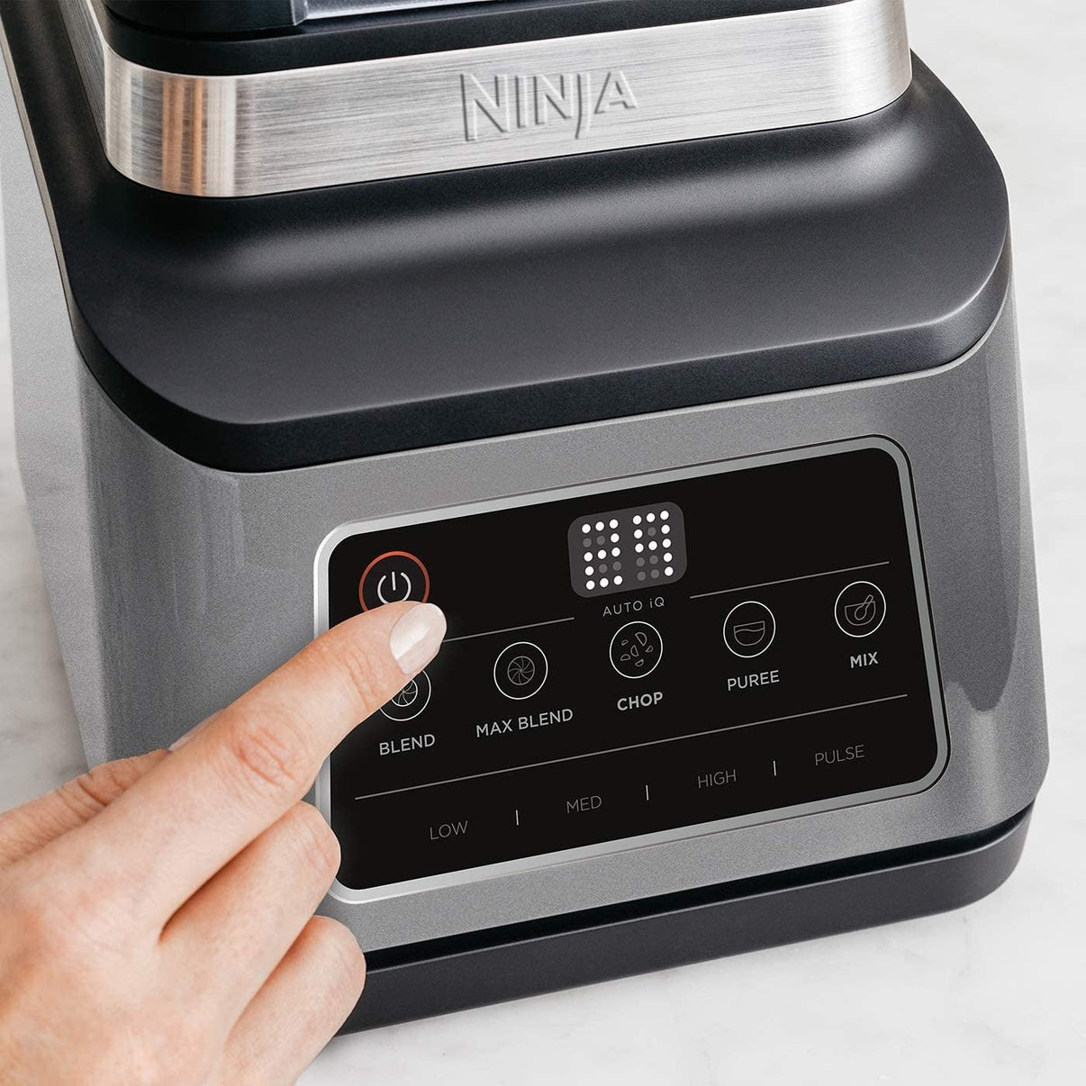 Ninja 220 volts Blender + Food Processor + Personal Blender (3 in 1) 220v 240 volts 50 hz BN800 - 220 - Electronics