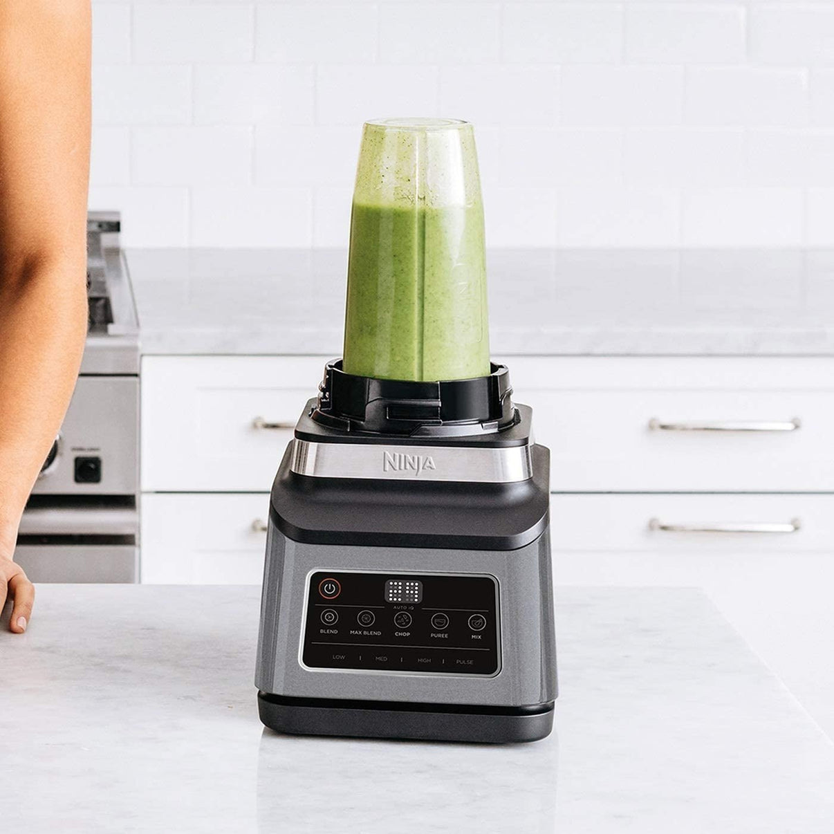 Ninja 220 volts Blender + Food Processor + Personal Blender (3 in 1) 220v 240 volts 50 hz BN800 - 220 - Electronics