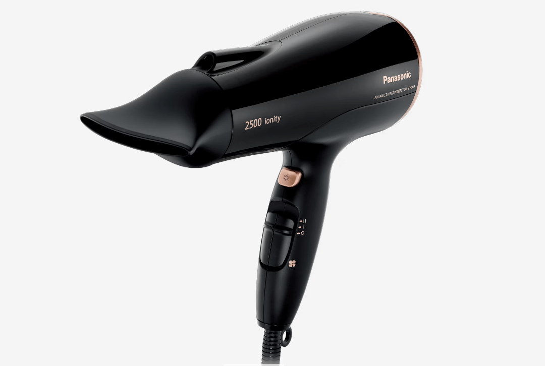 Panasonic EH - NE84 Professional Ionic Hair Dryer 220v 240 volt 50 hz Black 2500 Watts with Concentrator and Diffuser Nozzles - 220 - Electronics