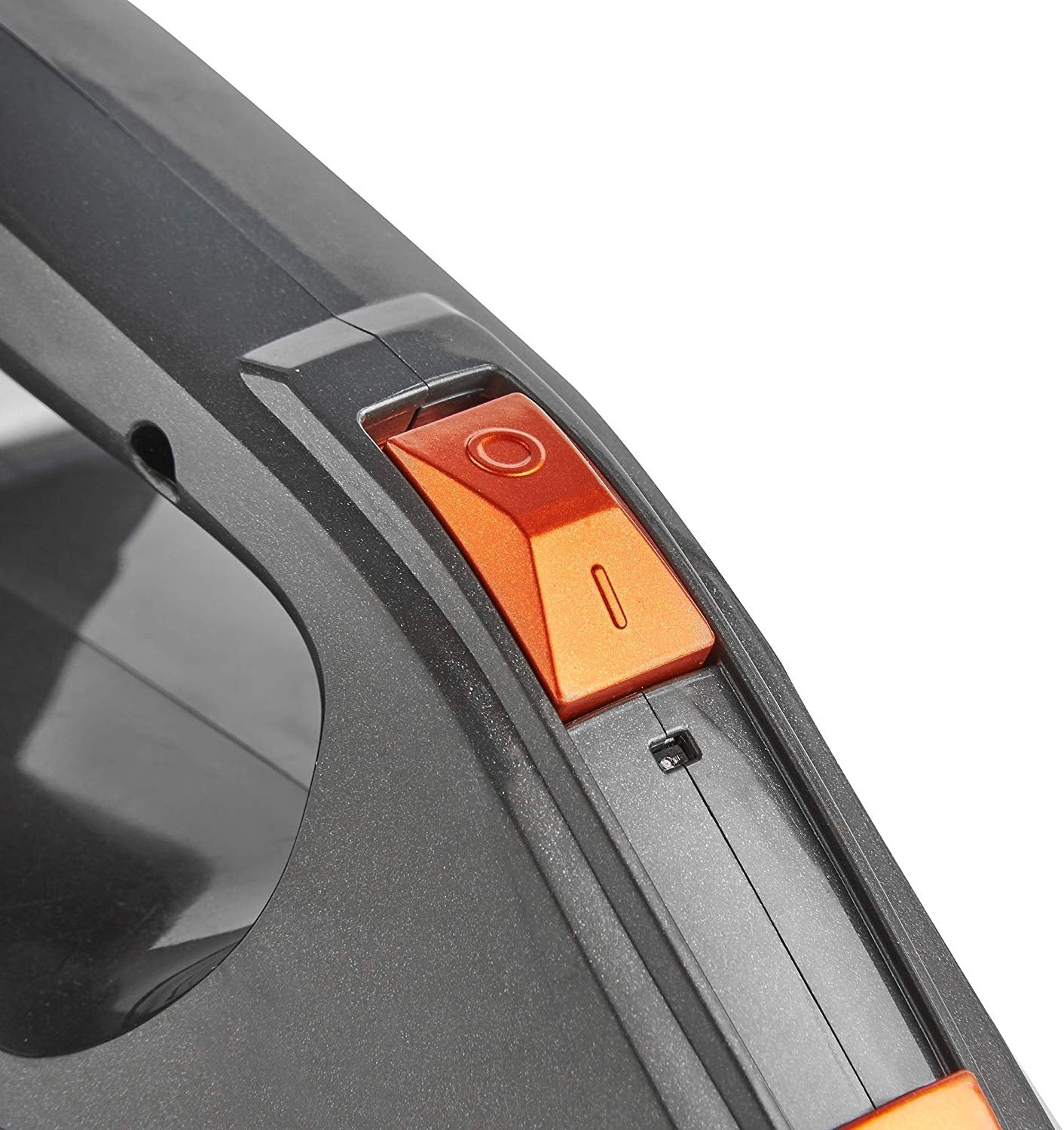 Vonhaus 220 volt Wet and Dry Hand Vacuum Dustbuster 07885 220v 240 volts 50 hz - 220 - Electronics