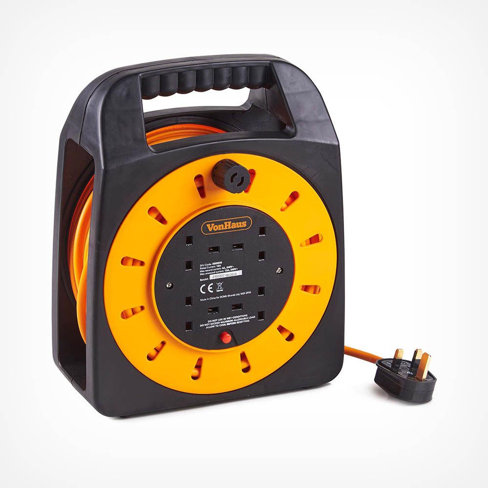 Vonhaus 220 volts extension cord reel cable 220v 240 volts euro with 4 outlets with overheat protection thermal cut off - 220 - Electronics