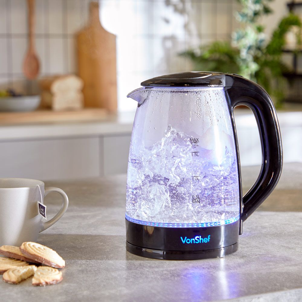 VonShef 220 volt cordless Glass Kettle 2200 Watts 1.7 Liter Glass Kettle 2000154 220v 240 volts 50 hz - 220 - Electronics