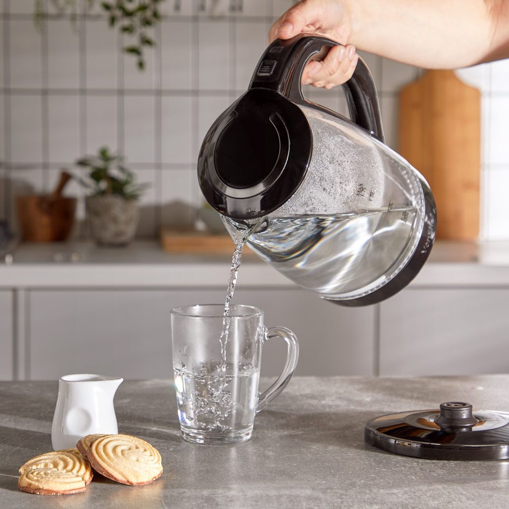 VonShef 220 volt cordless Glass Kettle 2200 Watts 1.7 Liter Glass Kettle 2000154 220v 240 volts 50 hz - 220 - Electronics