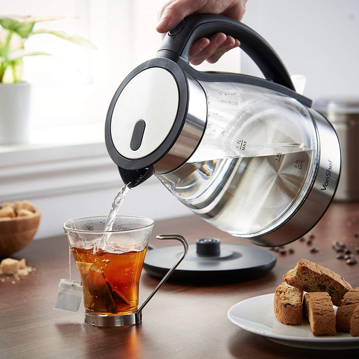 Vonshef 220 volts kettle Glass cordless stainless 220v 240 volts 50347