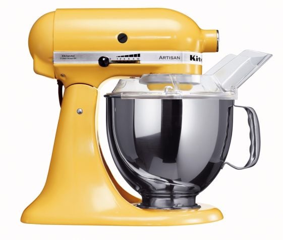 Scored this butter yellow KitchenAid stand mixer on the last day