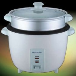 Frigidaire FD8018S 220 Volts 1.8 Liters 700 Watts Rice Cooker