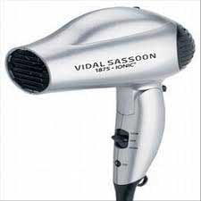 https://www.220-electronics.com/media/catalog/product/cache/ce53c72a76f90566bc15050451386211/v/i/vidal-sassoon-hair-dryer-vs784-220---240-volts.jpg